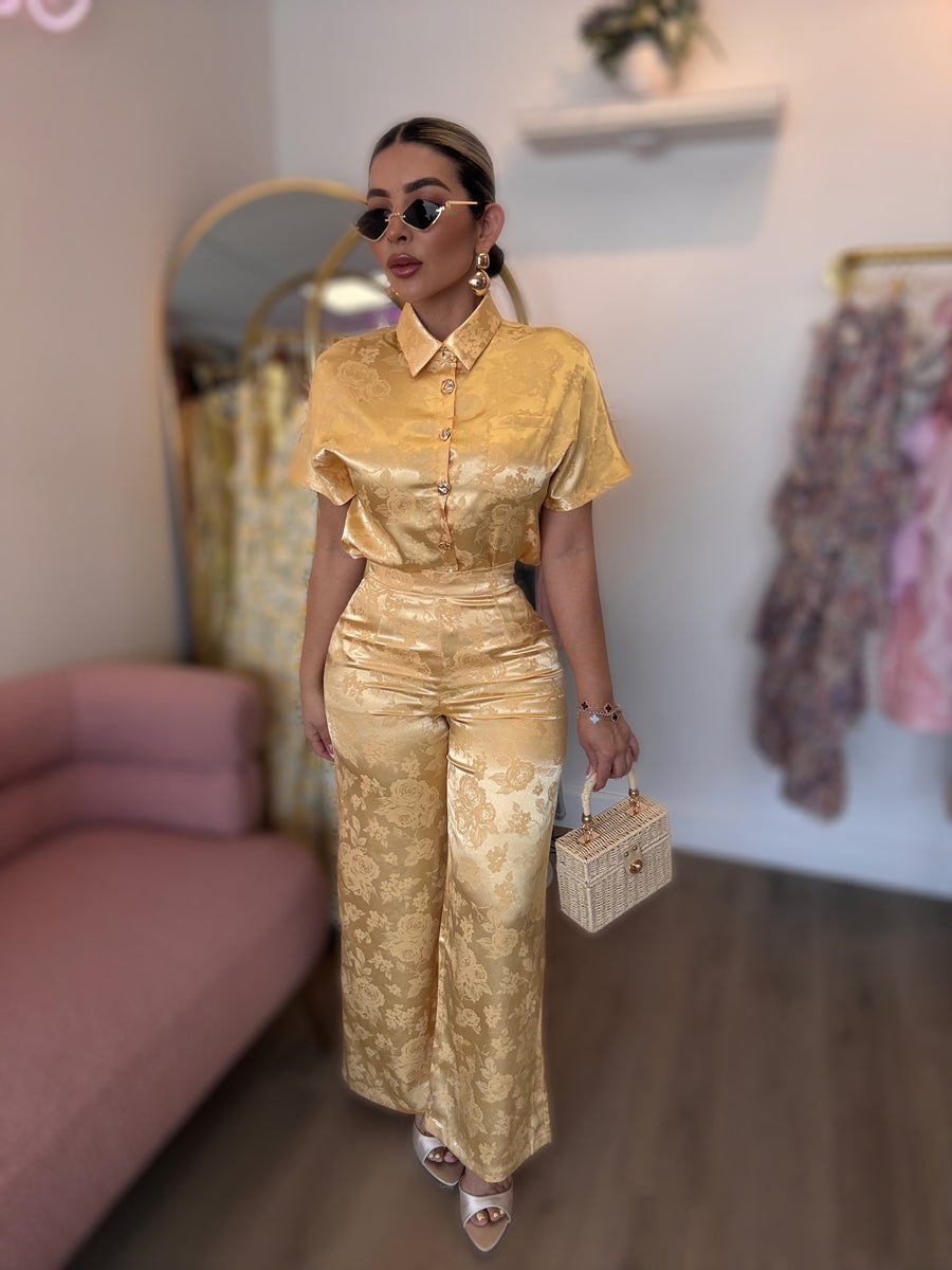 Itzy Set (Yellow) – CALIBABE OFFICIAL