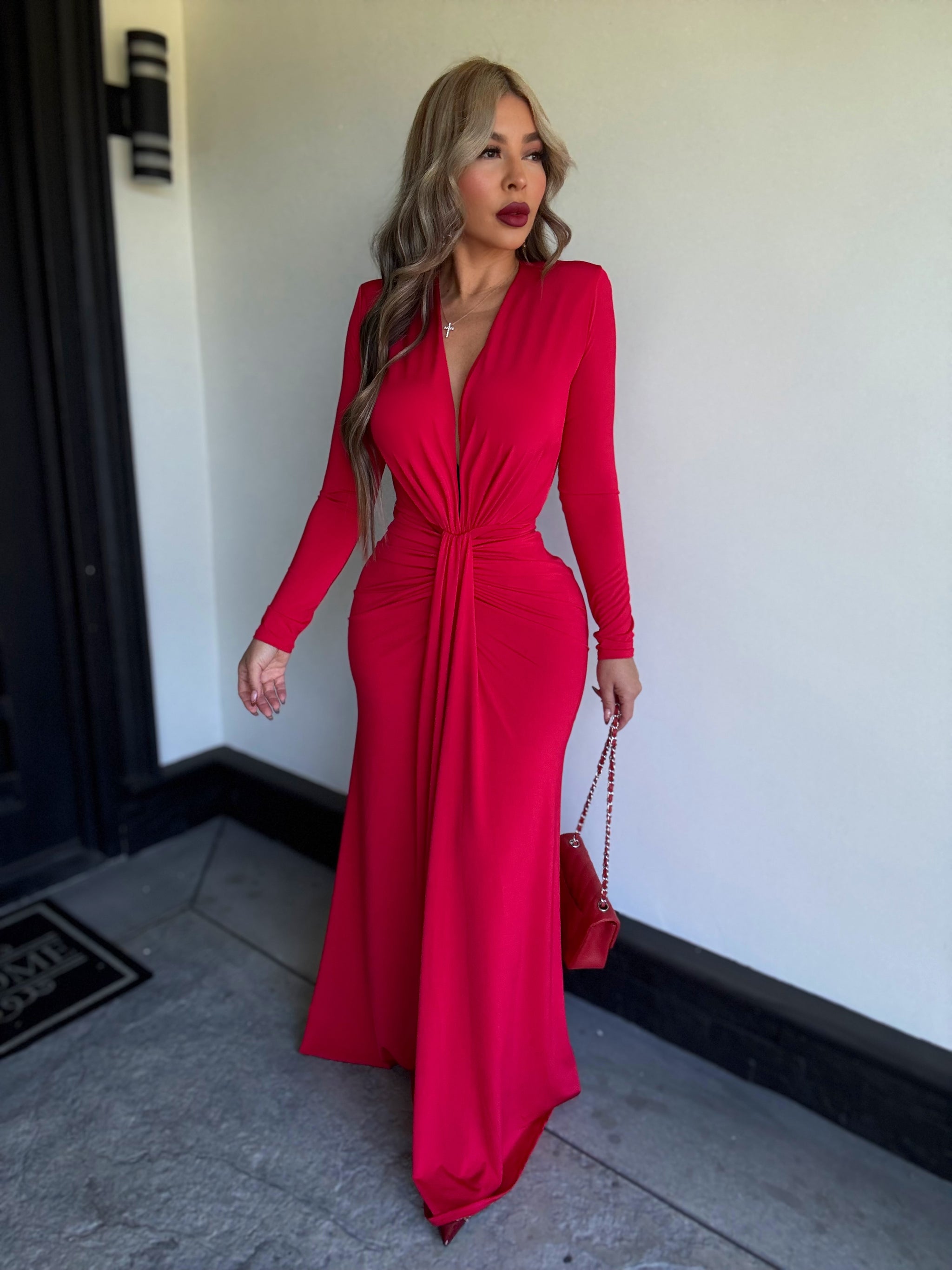 ariel maxi dress Don't get me flowers, get me the ARIEL Maxi Dress  Love the look? Shop  now at Babyboofashion.com #babyboobabe @festaqoqaj